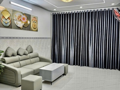 Nhà diện tích khủng 4,05mx26m đường ô tô gần ủy ban p thới an quận 12 1