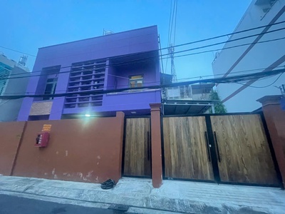 Bán gấp nhà Biệt Thự đẹp vào ở ngay, trung tâm Quận 7 1