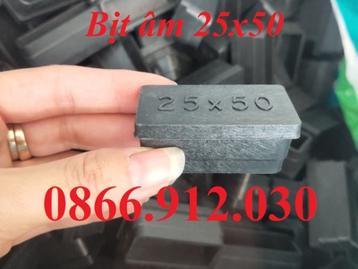 Vì Sao Nên Dùng Nắp Chụp Đầu Sắt Hộp Cho Bàn Ghế 0