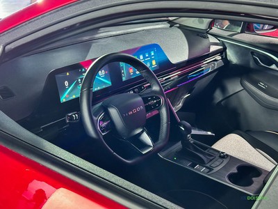 Chỉ 5  sỡ hữu Omoda C5 phiên bản Luxury 0
