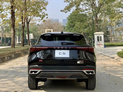 Chỉ 5  sỡ hữu Omoda C5 phiên bản Luxury 1