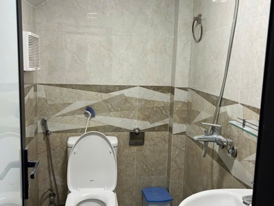 Cho thuê căn hộ khép kín tầng 1, ngõ 406/68 Âu Cơ, cạnh chợ Nhật Tân. 1