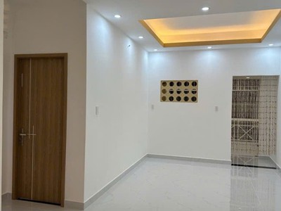 Chung cư tầng 3 phạm văn đồng 70m2, shr vuông   bình thạnh ss 1