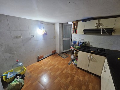 Bán nhà mặt phố phố huế, 25m2, 3 tầng, mặt tiền 3.2m, nhỉnh 15 tỷ, vỉa hè rộng, kinh doanh đỉnh 1
