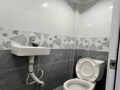 Giảm sốc 240tr  chung cư tầng 2 nguyễn chí thanh 40m2   quận 10 ss 4