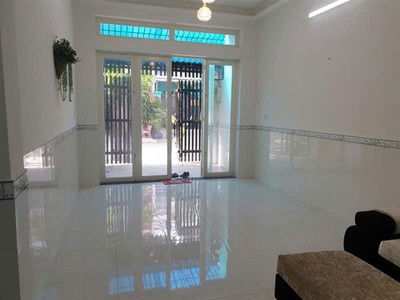 Giảm 500tr  nhà vuông shr 4 tầng hxt 100m2   đường dc11 tân phú s 0
