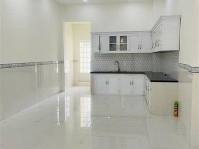 Giảm 500tr  nhà vuông shr 4 tầng hxt 100m2   đường dc11 tân phú s 2
