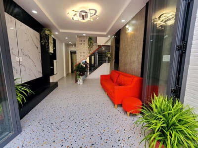 Nhà mới xây hxh quay đầu âu dương lân p3 q8. giá chỉ nhỉnh 6 tỷ 1
