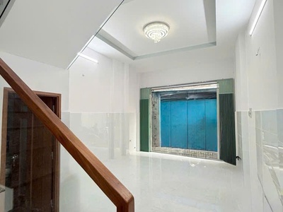 Vị trí đắc địa   tân bình   hxt đỗ cổng   43m    4 tầng btct   nhà mới   chỉ 6.98 3