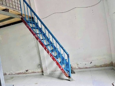 Nhà lô góc 3 mặt lê trọng tấn   dòng tiền 11tr/tháng   giá chỉ 6.x tỷ 4