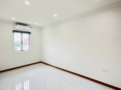 Tt thành công, dtsd 110m, 3pn, 2wc, đầy đủ công năng, 4.4 tỷ vip ba đình 3