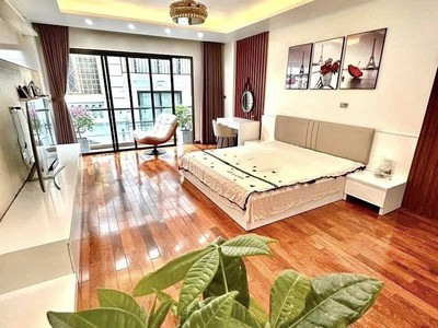 Phố hiếm liễu giai, phân lô, ô tô vào nhà, 51m, mặt tiền 4.3m, chỉ 20 tỷ 4