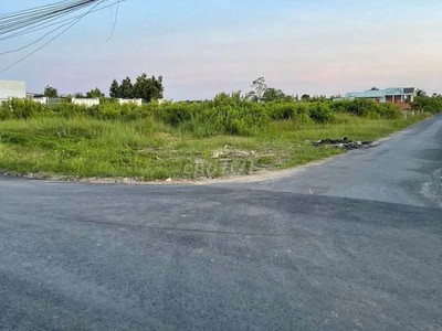 Chính chủ bán đất thổ cư sẵn sổ mt đường nhựa trung tâm phường long thuận 1