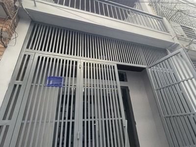Nhà 2t 51m2 gần hoàng hoa thám, cạnh nhà ga t3 0