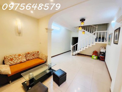 Bán nhà chính kinh 38m mặt tiền rộng tương lai mặt đường giá cực sốc 1