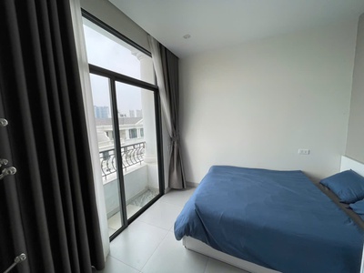 Cho thuê căn hộ 3 p.ngủ  80m2  Vinhomes Marina. 1