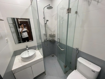 Cho thuê căn hộ 3 p.ngủ  80m2  Vinhomes Marina. 3