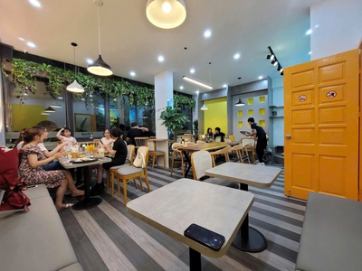 Bán tòa nhà phố duy tân, tôn thất thuyết, cầu giấy dt 100m2 6 tầng thang máy, 3 ô tô tránh, kd 1