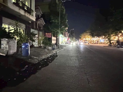  bán tòa căn hộ dịch vụ 5 tầng   trung tâm dĩ an   giá 18 tỷ  3