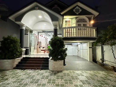 Cho thuê nhà kd mặt tiền, 2 tầng, 340m2, 3pn, giá tốt kênh 30 tháng 4, p.6, tp.sóc trăng 0