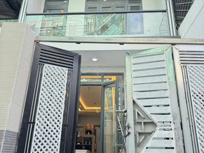 Bán nhà đẹp huỳnh tấn phát, tân phú, quận 7 - 4.63m x 23m 0