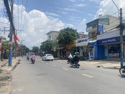 Bđs rộng đẹp, dòng tiền  4  300 triệu/năm   20 p.trọ   2 kiot  225m2, 1 xẹt ntphương, an bình, 1p 4