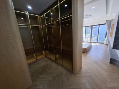 Bán nhà bát khối 53m 6 tầng thang máy lô góc ô tô hơn 11 tỷ 3