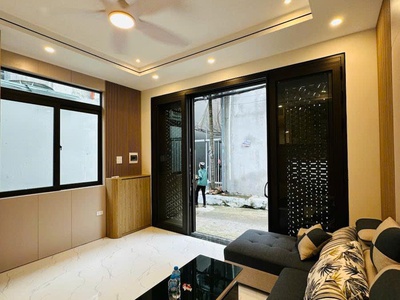 Bán nhà thạch cầu 52m 5 tầng mt4,7m lô góc ô tô đỗ hơn 6 tỷ 0