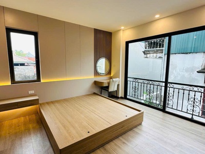 Bán nhà thạch cầu 52m 5 tầng mt4,7m lô góc ô tô đỗ hơn 6 tỷ 2