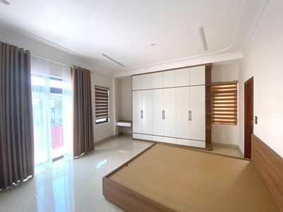 Bán nhà đẹp 6 tầng việt hưng long biên thang máy, 2 thoáng, full nội thất 2