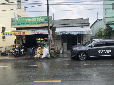 Chính chủ bán nhà mặt tiền phan văn mảnh,  bến lức, long an 0