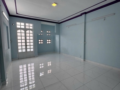 Nhà hxh sát chợ phú lâm quận 6 50m2 nở hậu 2 tầng chỉ 5 tỷ nhỉnh 1