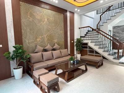 Bán nhà 3 tầng ngõ phố Vũ Hựu, ph Lê Thanh Nghị, TP HP, 64.7m2, mt 4m, 3 ngủ, sân oto 0