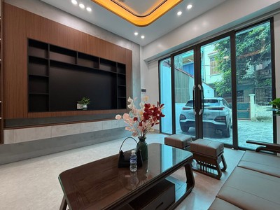 Bán nhà 3 tầng ngõ phố Vũ Hựu, ph Lê Thanh Nghị, TP HP, 64.7m2, mt 4m, 3 ngủ, sân oto 1