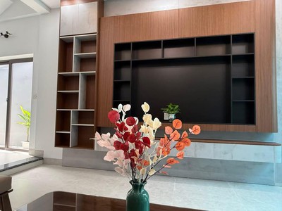 Bán nhà 3 tầng ngõ phố Vũ Hựu, ph Lê Thanh Nghị, TP HP, 64.7m2, mt 4m, 3 ngủ, sân oto 2