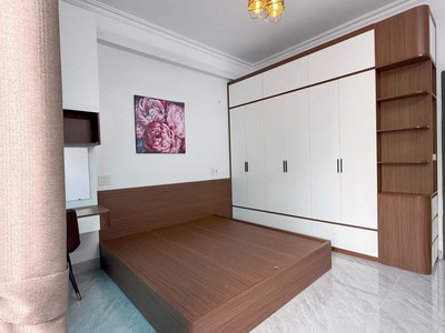 Bán nhà 3 tầng ngõ phố Vũ Hựu, ph Lê Thanh Nghị, TP HP, 64.7m2, mt 4m, 3 ngủ, sân oto 6