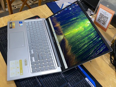 Laptop Asus Vivobook X1504ZA Core i5-1235U RAM 16GB SSD 512GB Màn 15.6 Inch Full HD VGA ON Máy Xước 2