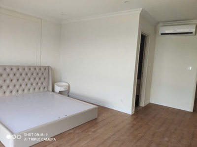  Cho Thuê nguyên căn Shophouse Vinhomes Vũ Yên 10tr300ng 3