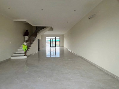  Cho Thuê nguyên căn Shophouse Vinhomes Vũ Yên 10tr300ng 7