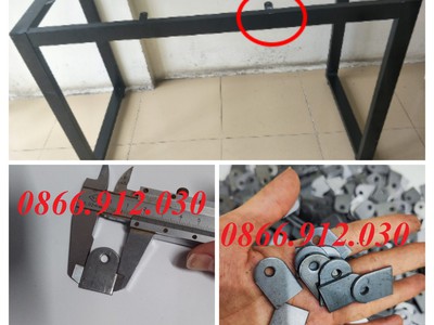 Ứng dụng của bas sắt gia cố mặt bàn trong sản xuất mặt bàn gỗ khung sắt 0