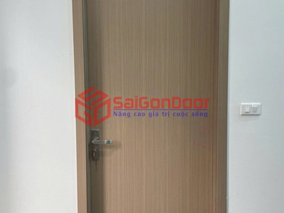 Cửa nhựa composite 1