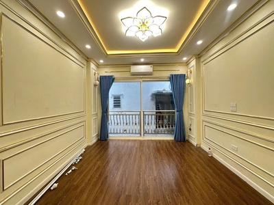 Nhà đẹp Mỹ Đình 32m2 5 tầng full NT đẹp giá chỉ nhỉnh 6 tỷ 3