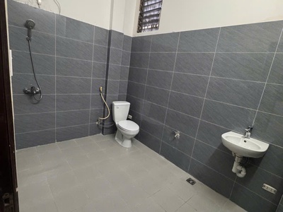 Cho thuê nhà riêng Hồ Đắc Di, Đống Đa 30m x 4T giá 10tr, NHÀ ĐẸP, 5M ô tô, kinh doanh 3