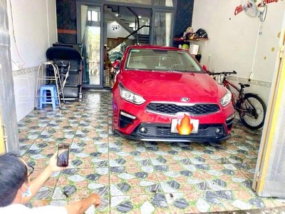 NHÀ ĐẸP 95M2 SÂN XE HƠI - Trung tâm P.Đông Hòa - Kế bên Sân vận động DĨ AN - 5.4 TỶ 0