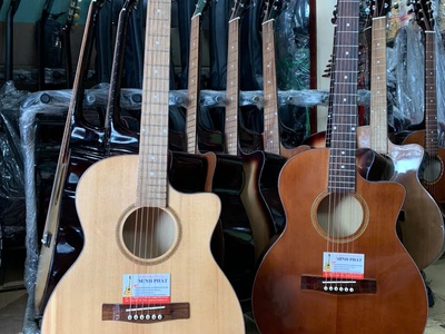 Cửa hàng bán đàn guitar uy tín tại Sài Gòn TpHCM 1