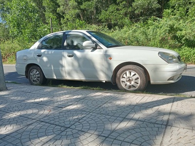 Chính chủ cần bán xe Daewoo 2003 2