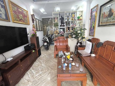 Chỉ nhỉnh 10 tỷ xíu   nhà 38m x 7t gara thang máy khai sơn, ngọc thuỵ. ngõ thông oto tránh kinh 0