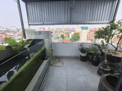 Chỉ nhỉnh 10 tỷ xíu   nhà 38m x 7t gara thang máy khai sơn, ngọc thuỵ. ngõ thông oto tránh kinh 1