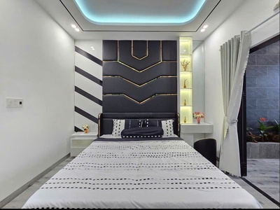 - sơn trà, khách sạn mặt tiền hà bổng, 15,5 tầng có bể bơi vô cực, thu nhập gần 300tr/th, sát bãi 3