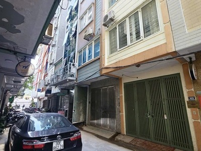 Nhà phân lô-ô tô đỗ vỉa hè 2 mặt thoáng-vài bước chân ra phố  4 tầng   35.2/40m2-15,9 tỷ 0